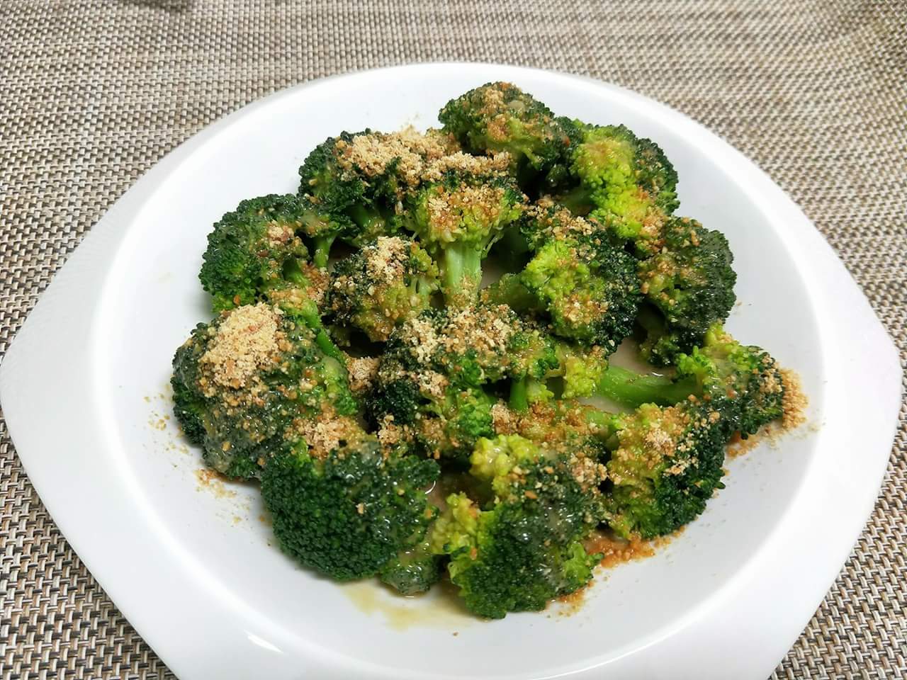 花椰菜胡麻醬