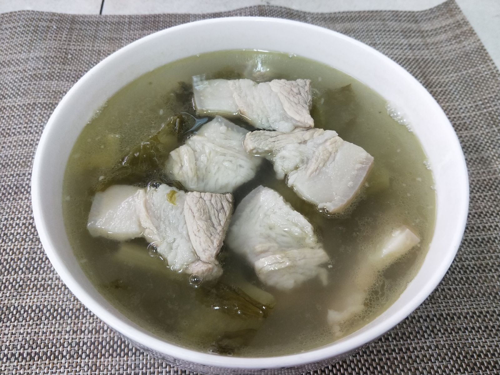 酸菜肉片湯