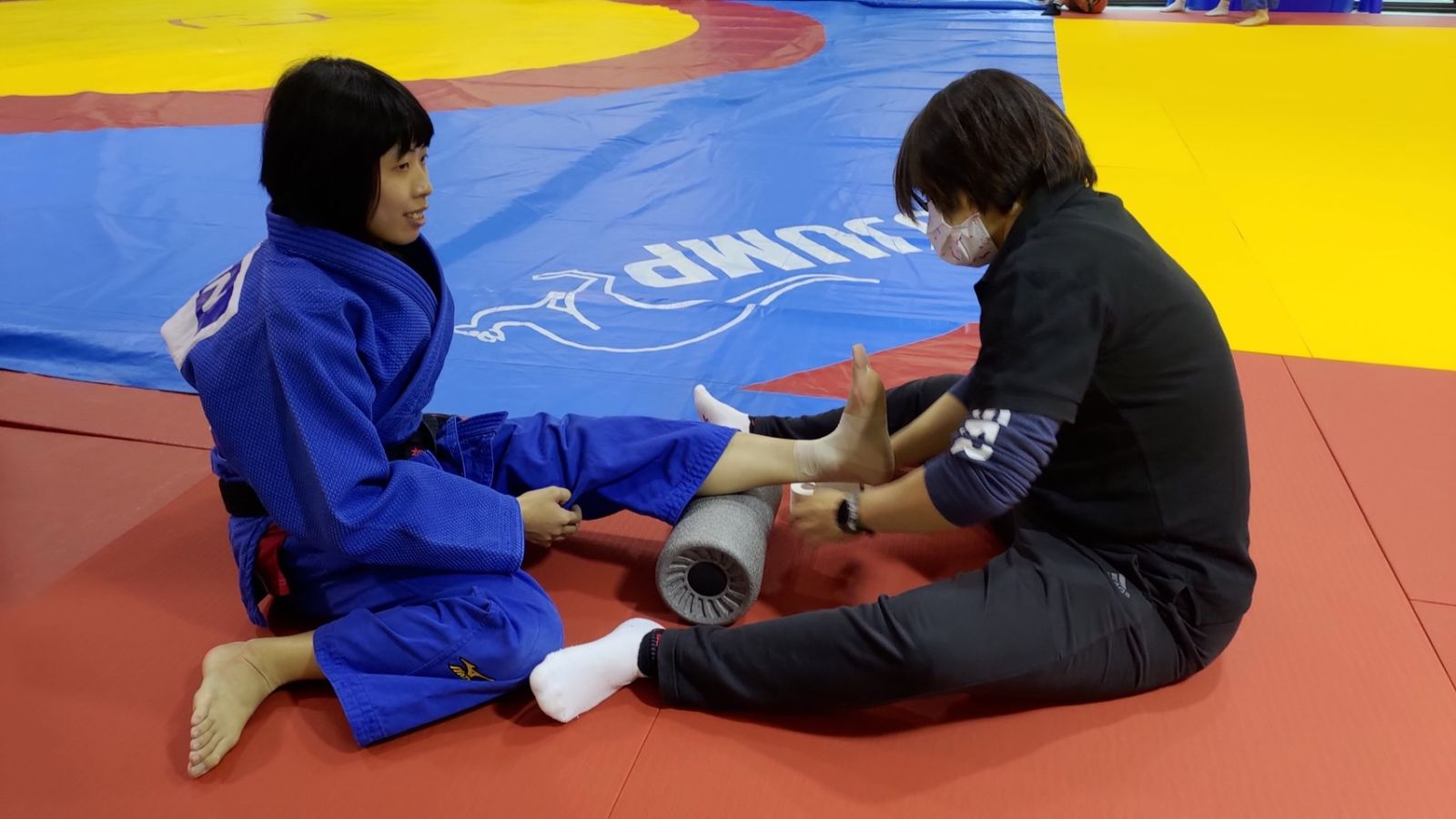 姜姜學姐不僅是防護員，也是凱琳的心靈導師。